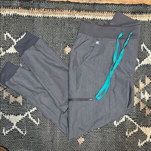 Figs Gray Jogger Pants with Teal Drawstring, SM